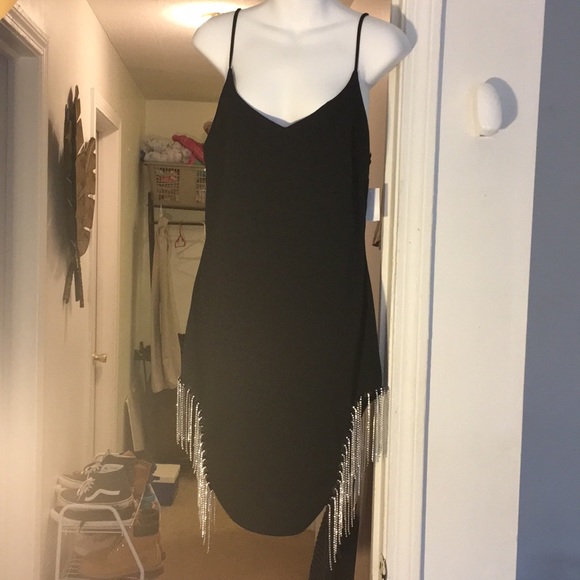 Dresses & Skirts - Little Black Dress 🖤